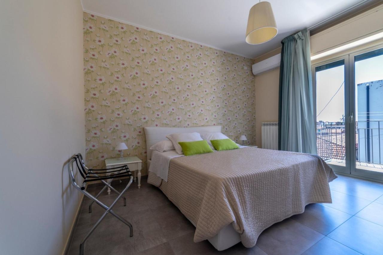 B&B Attico 160 Catania Luaran gambar